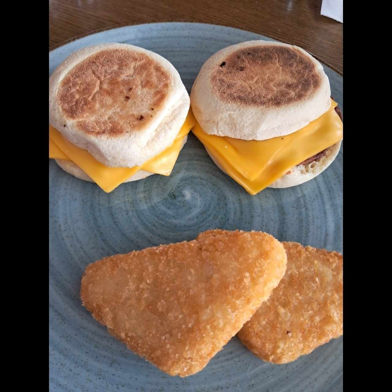 DESAYUNO - DOCKIN ENGLISH MUFFINS