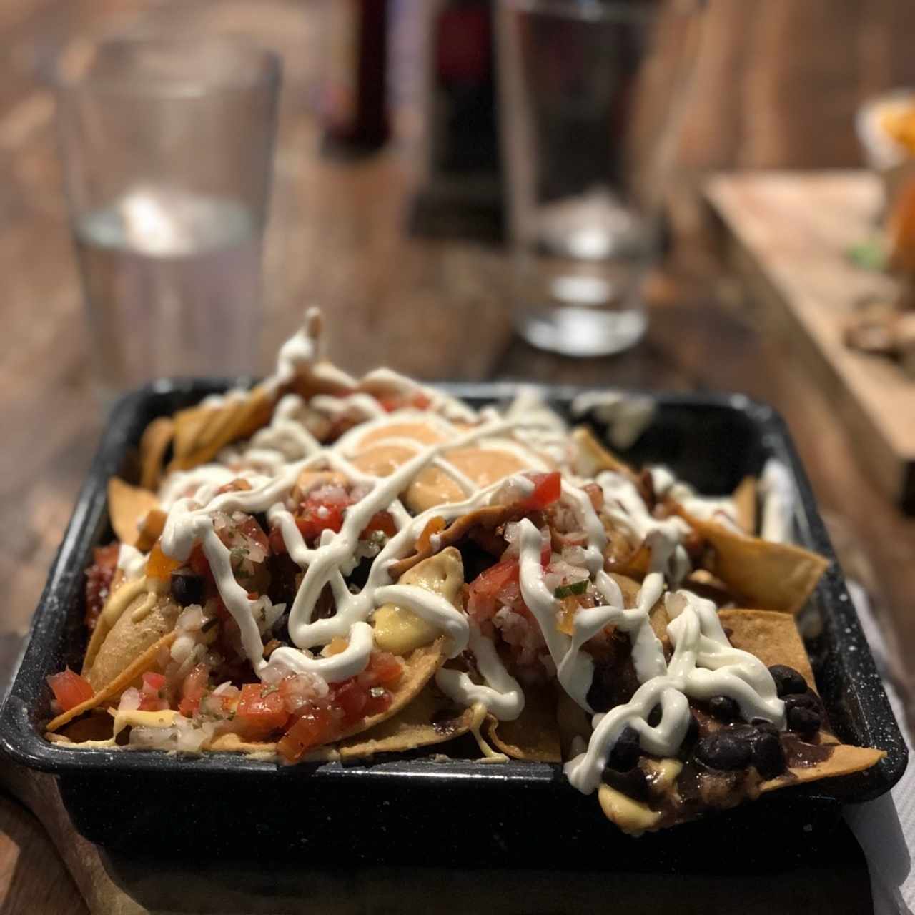 Nachos con puerco.