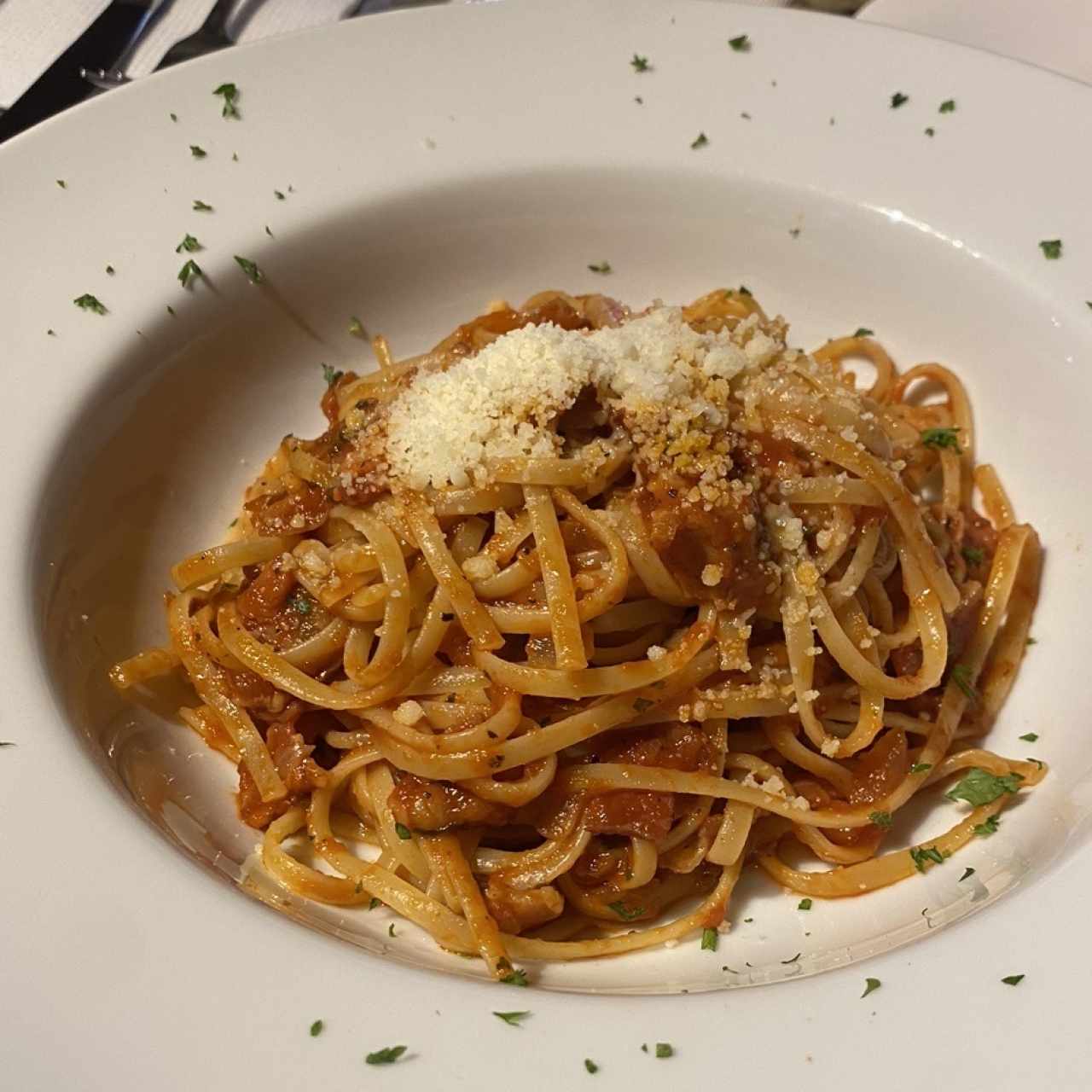 Lingüini Amatriciana