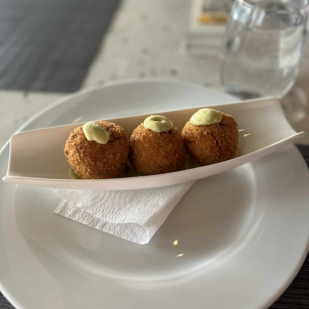 Croquetas, preñada