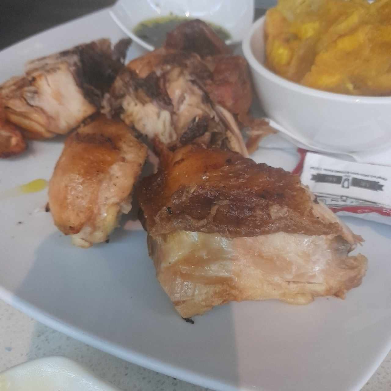 Platos Principales - Canasta de Pollo