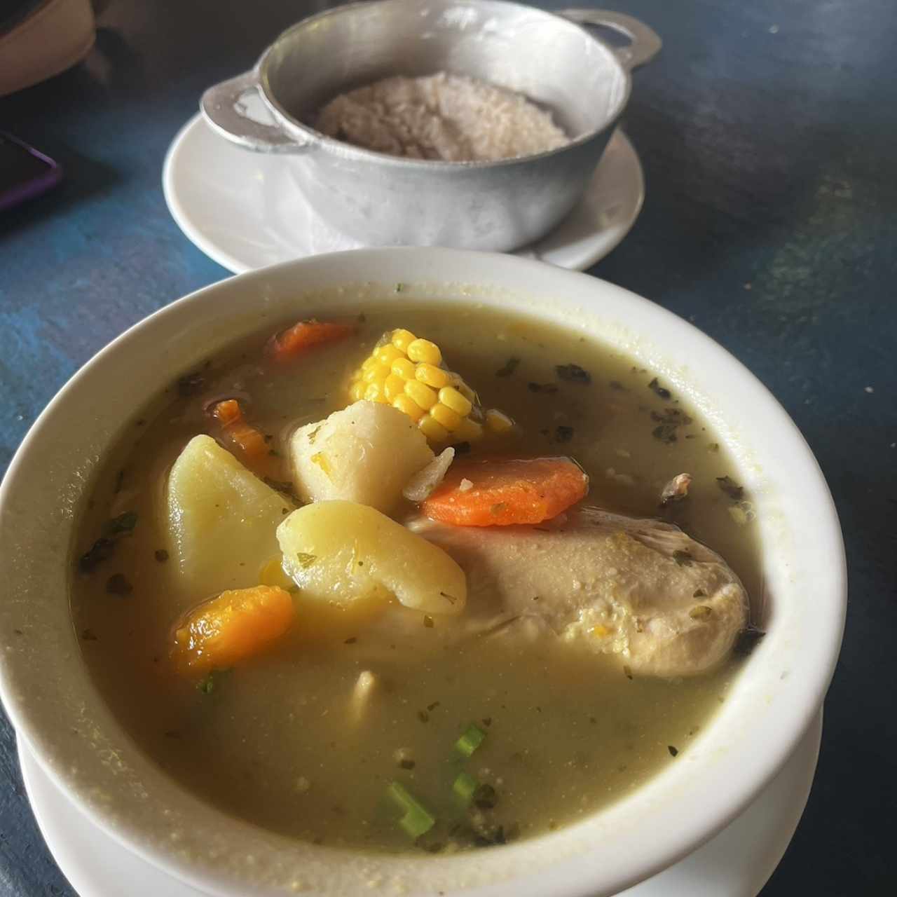 Caldo de pollo