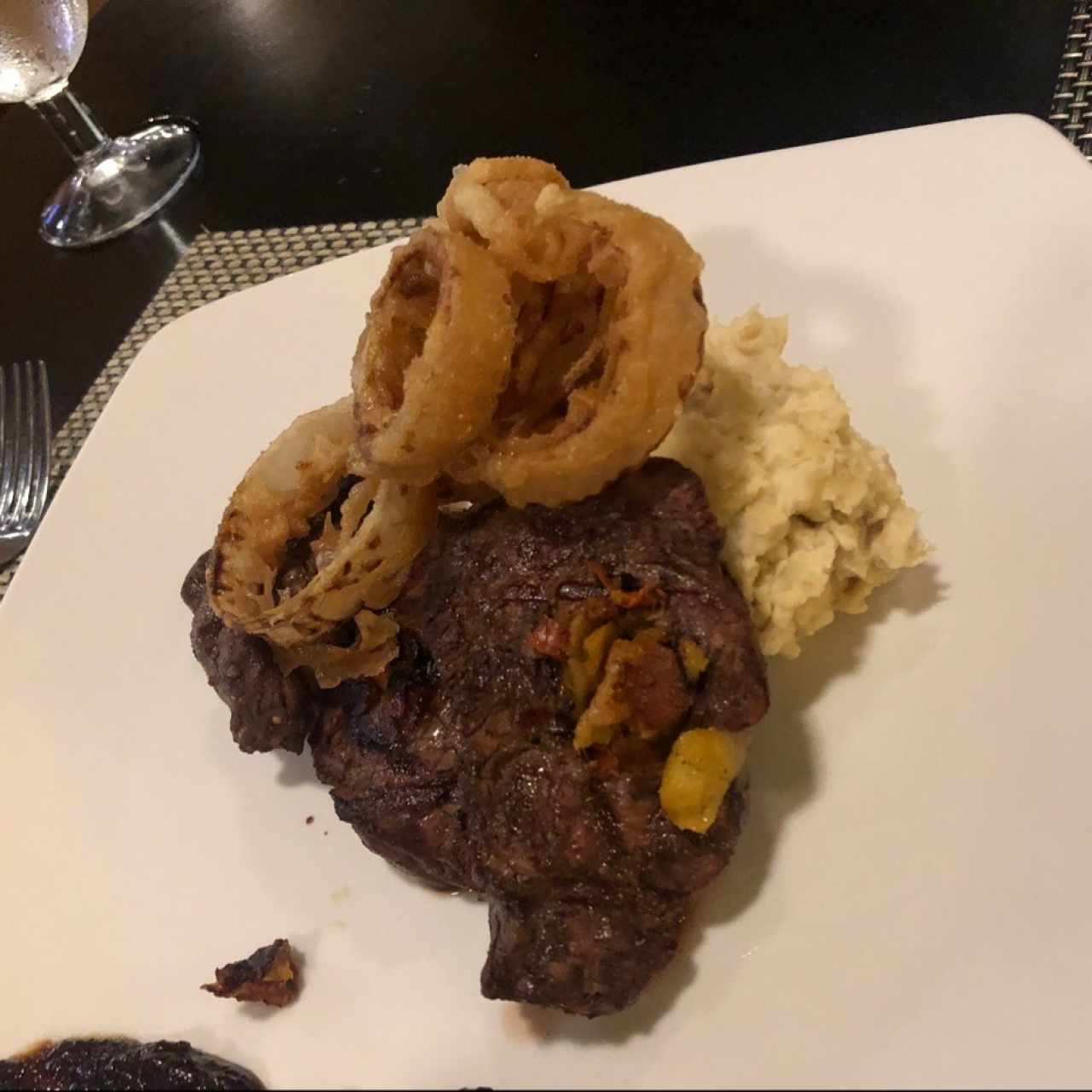 Filete de Res a la Tableña en salsa de tamarindo 