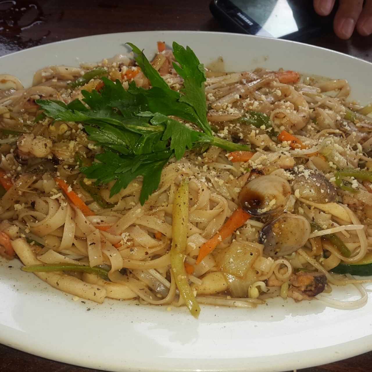 Pad Thai de mariscos