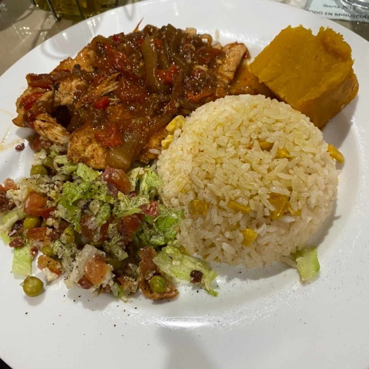 Menú ejecutivo de almuerzo