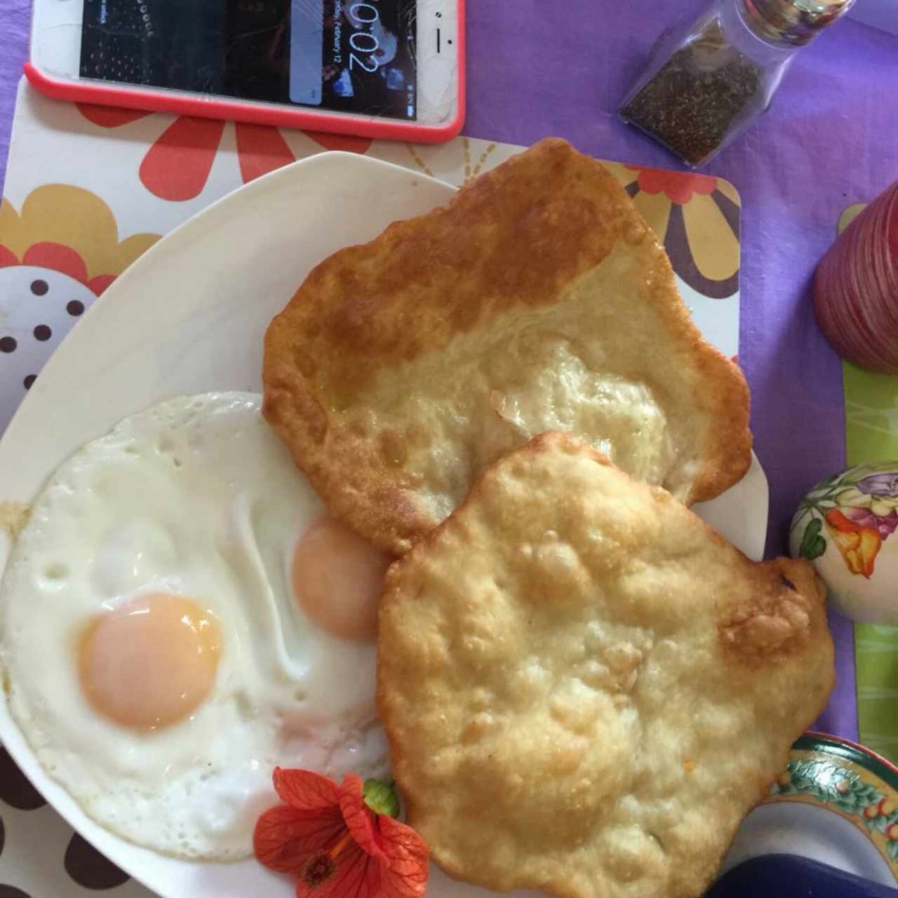 huevos con hojaldra