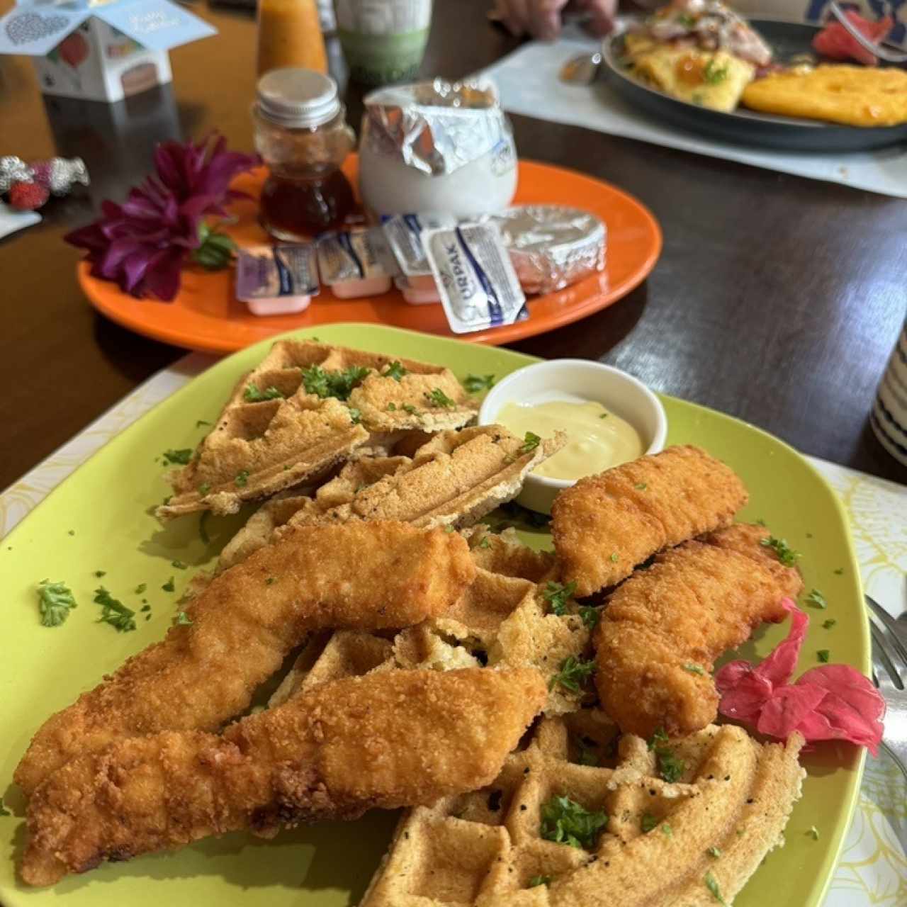 Chiken & Waffle