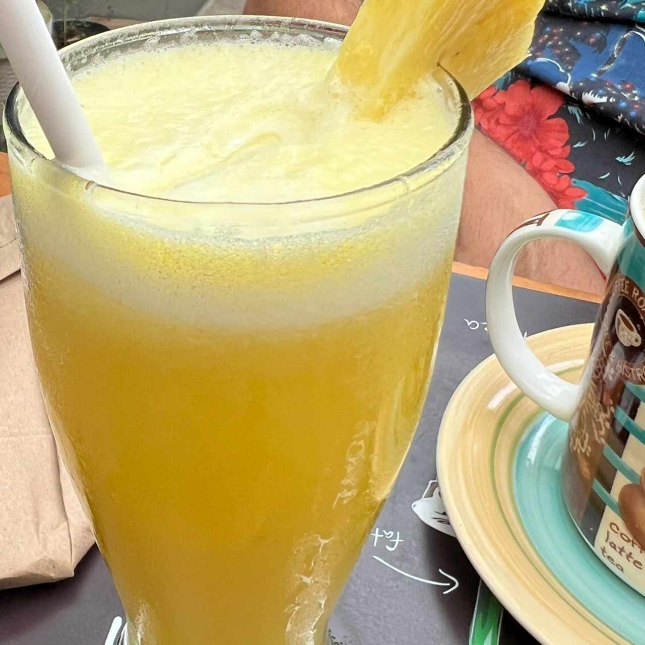 jugo de piña