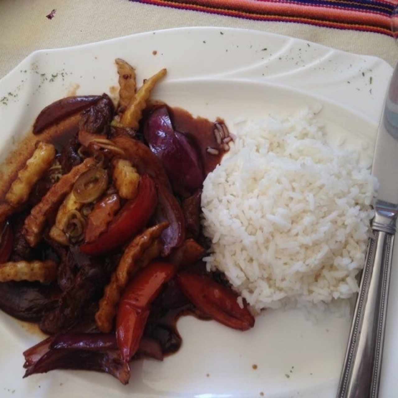 lomo saltado