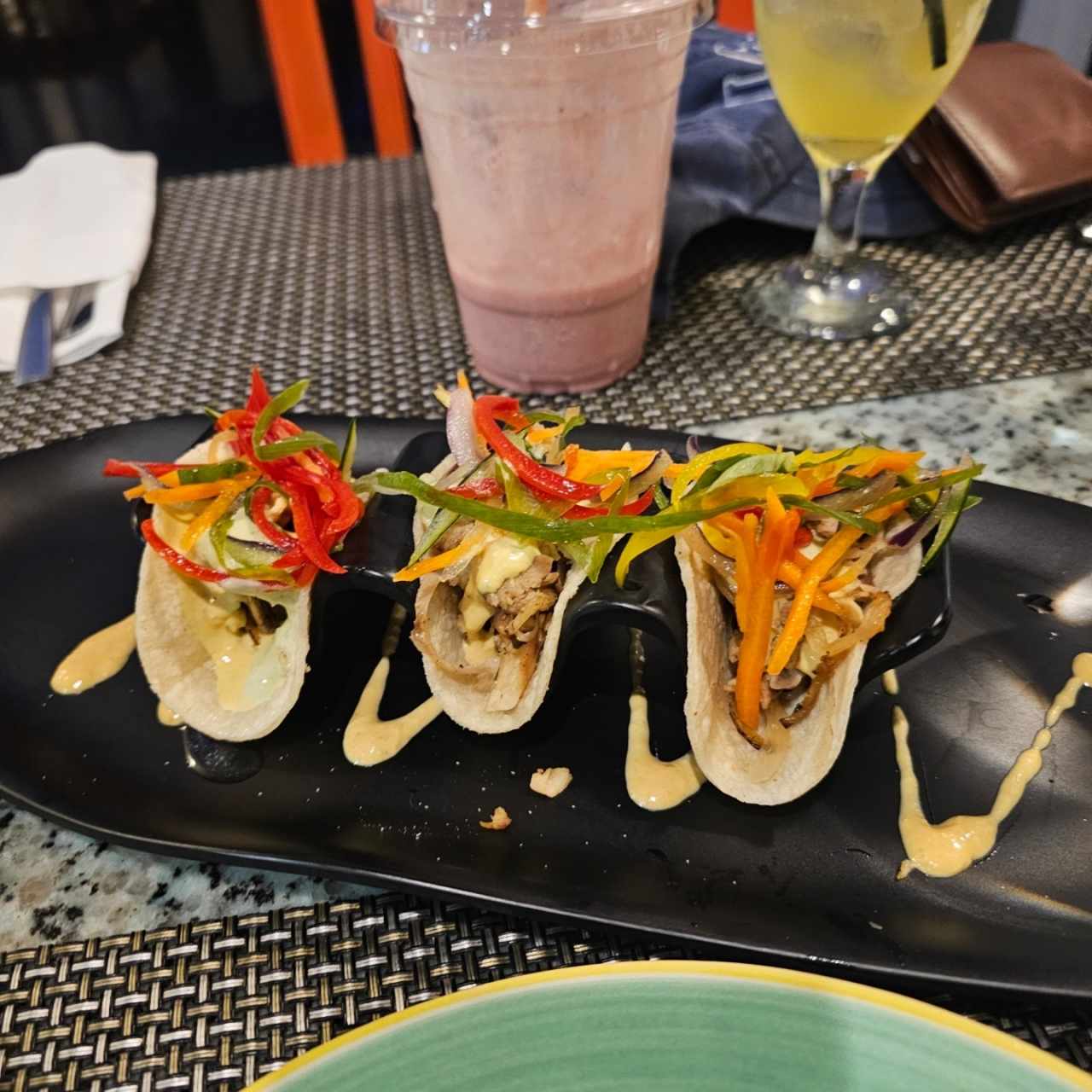 Menú Leño - TACOS DE POLLO