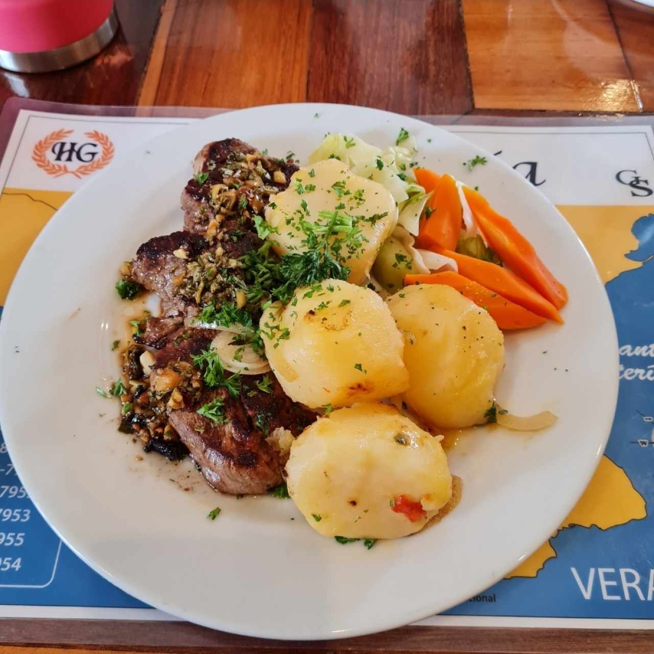 Filete a la plancha con Chimichurri