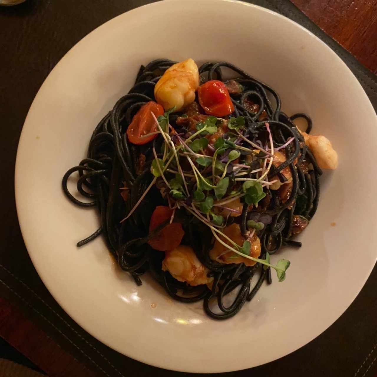 Spaguetti con tinta de calamares