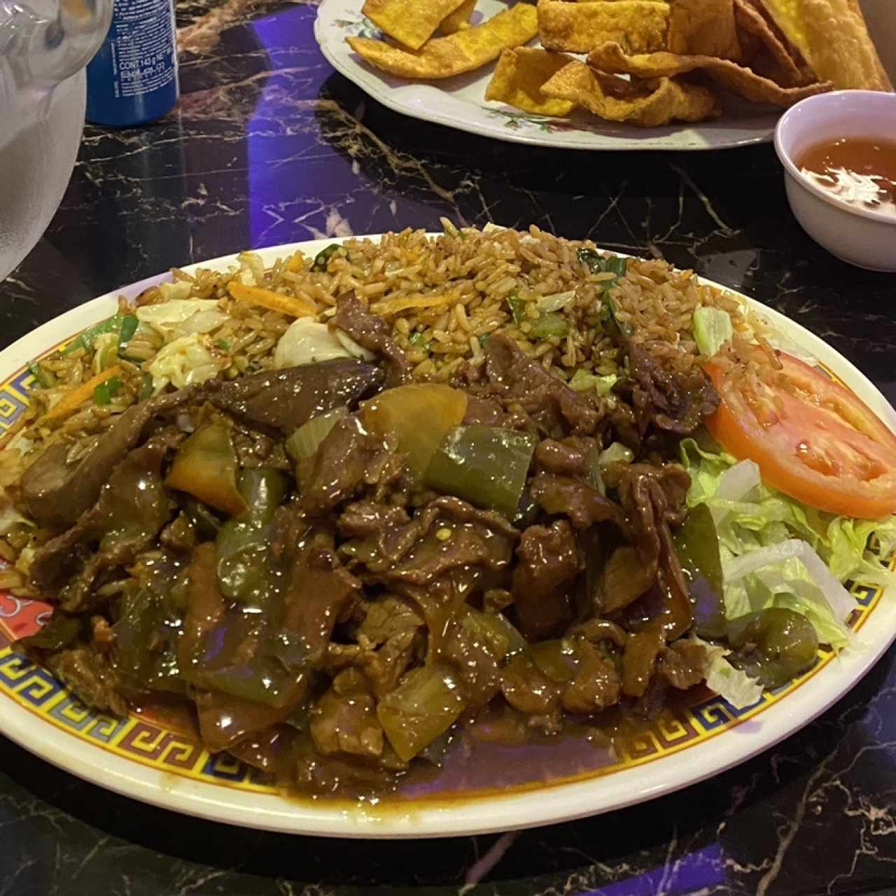 Bistec de res con arroz