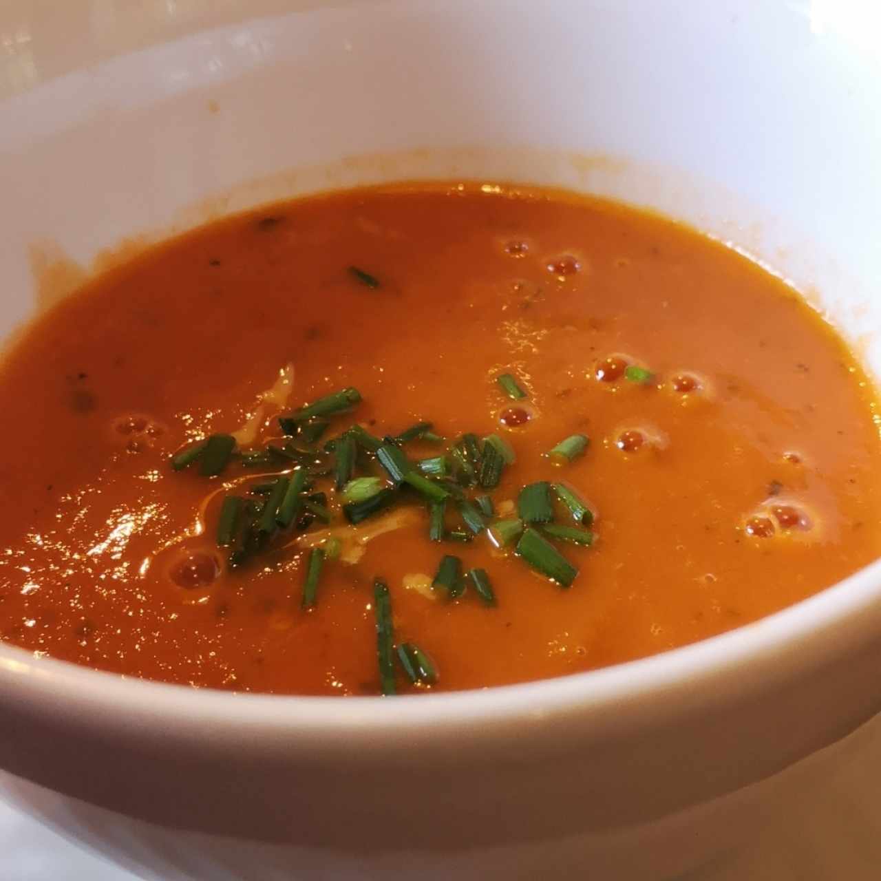 sopa de tomate