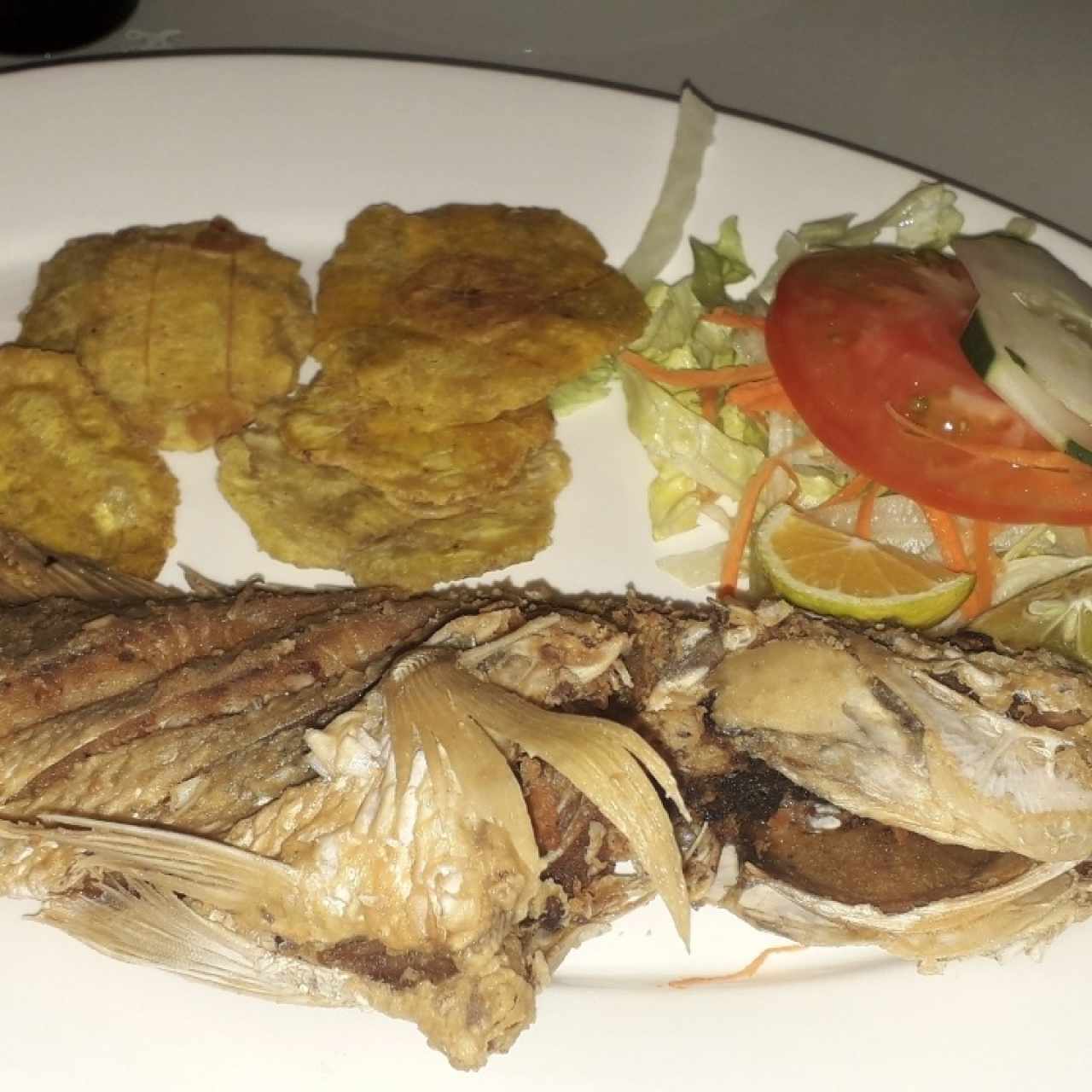 pargo frito de 12 $