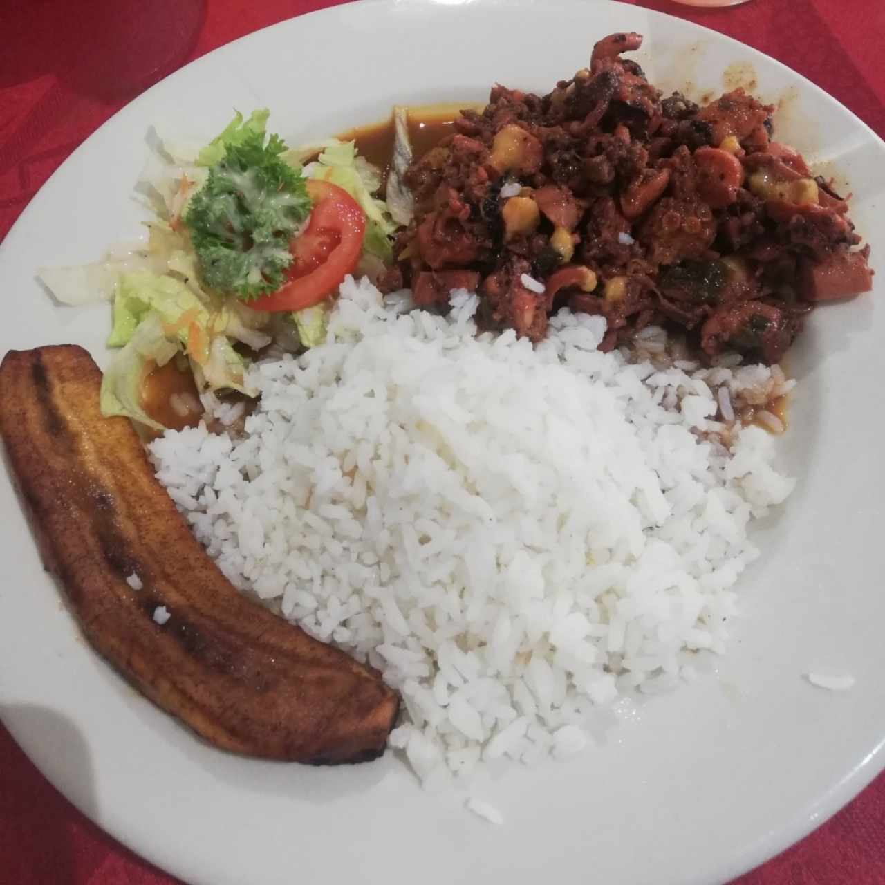 Pulpo Costeño con Arroz con Coco