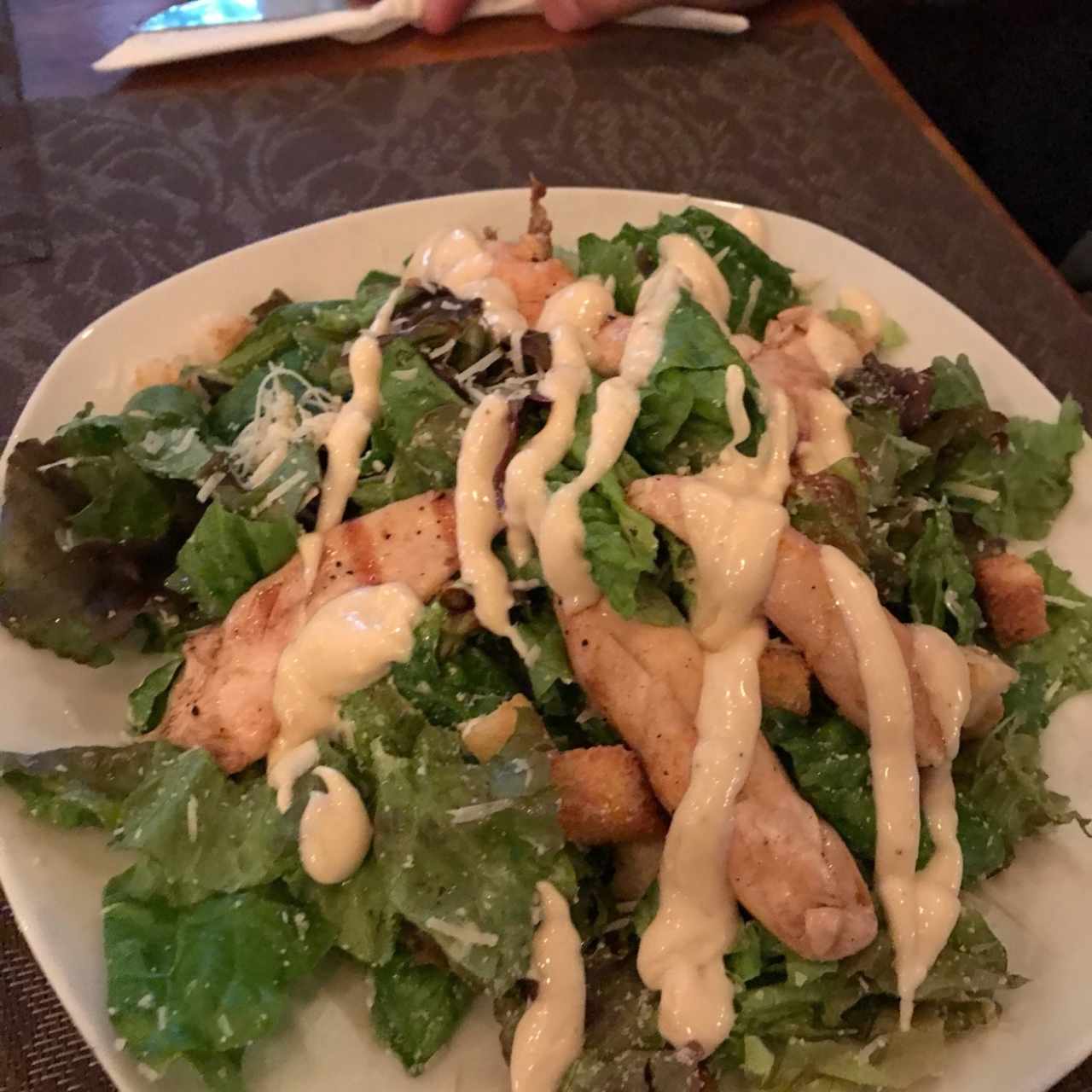 Ensalada Caesar con pollo