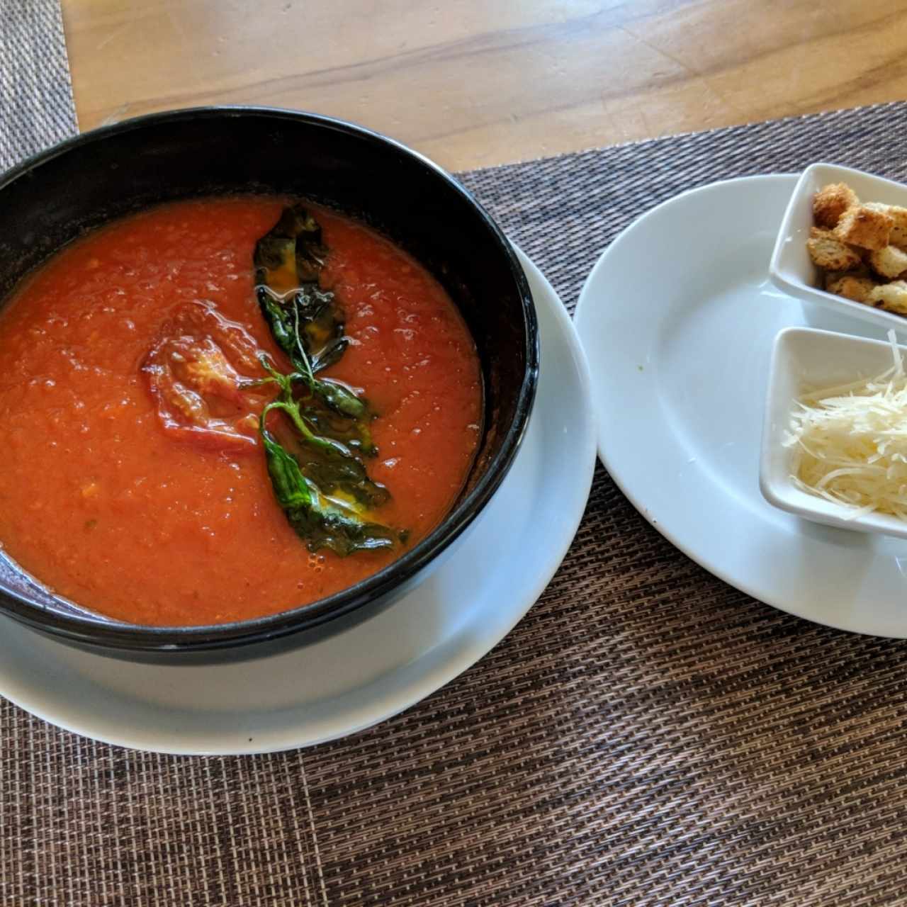 sopa de tomate