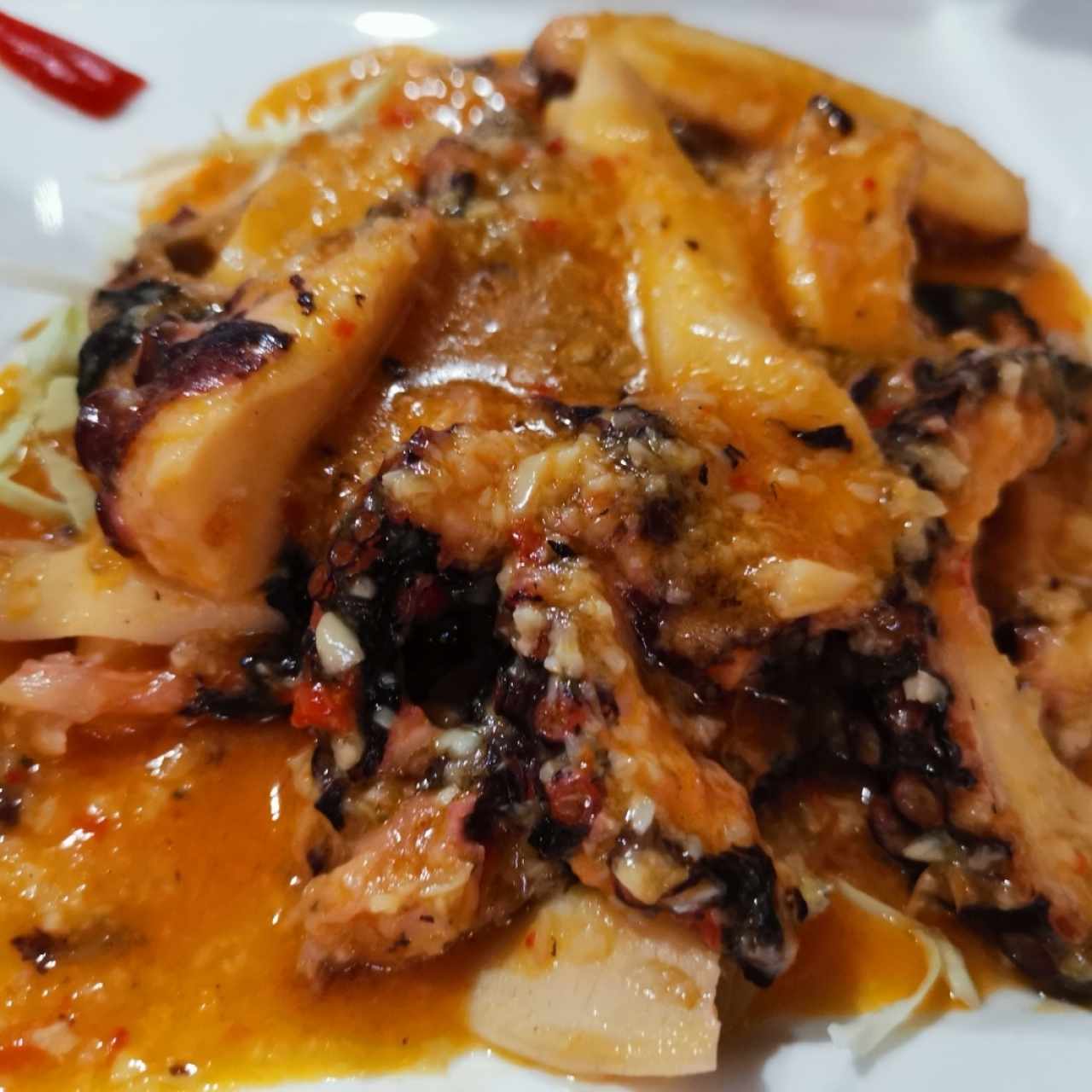 pulpo al ajillo