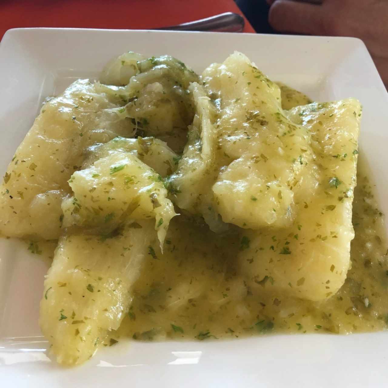 Yuca al mojo