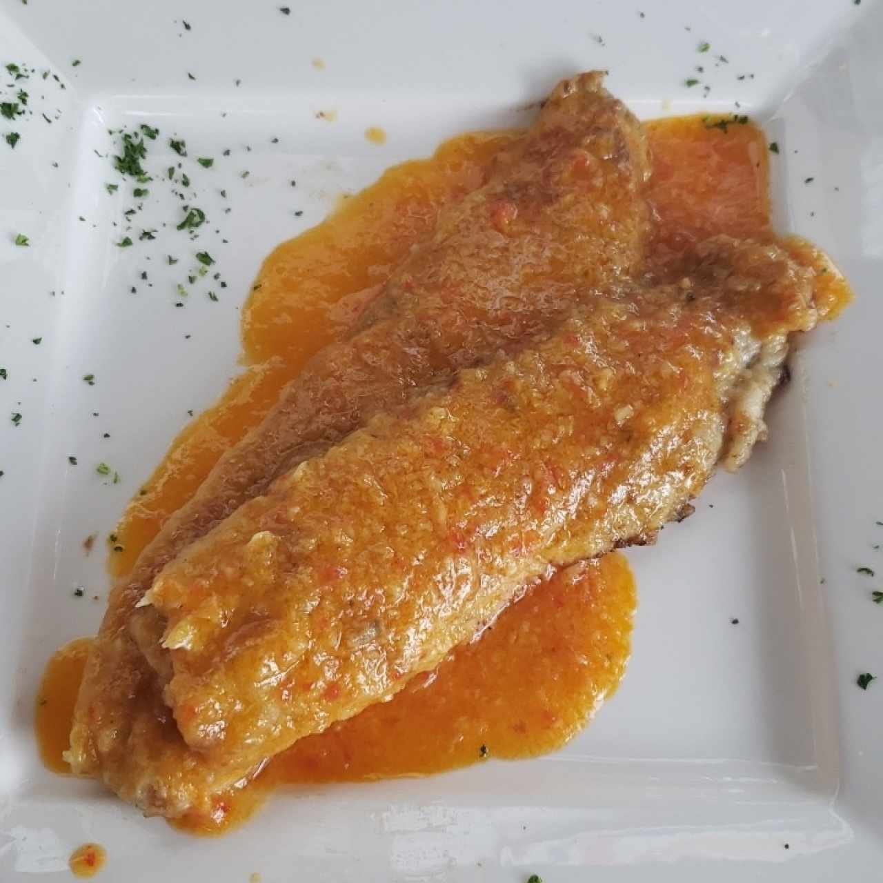 filete de corvina alajillo