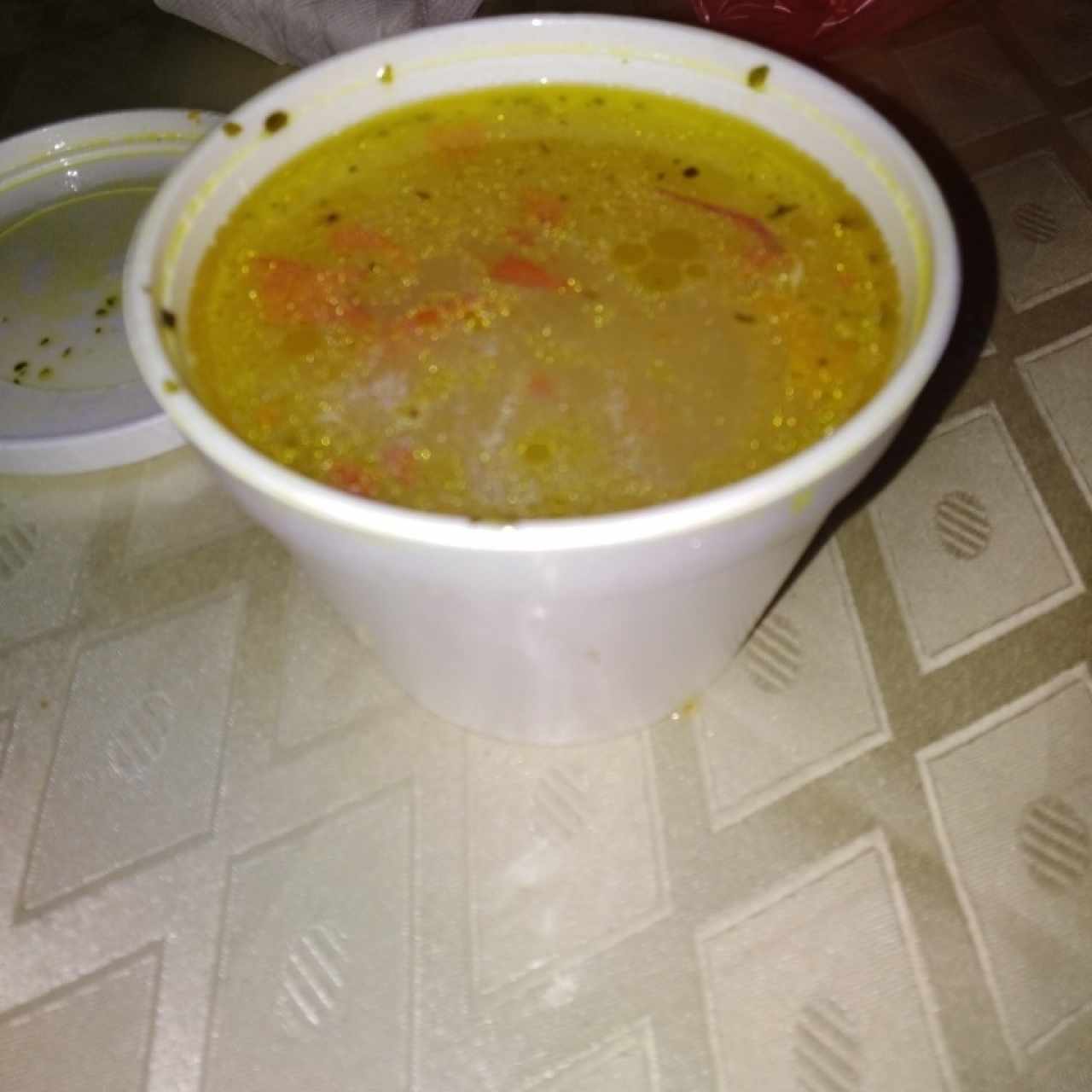 sopa de pollo