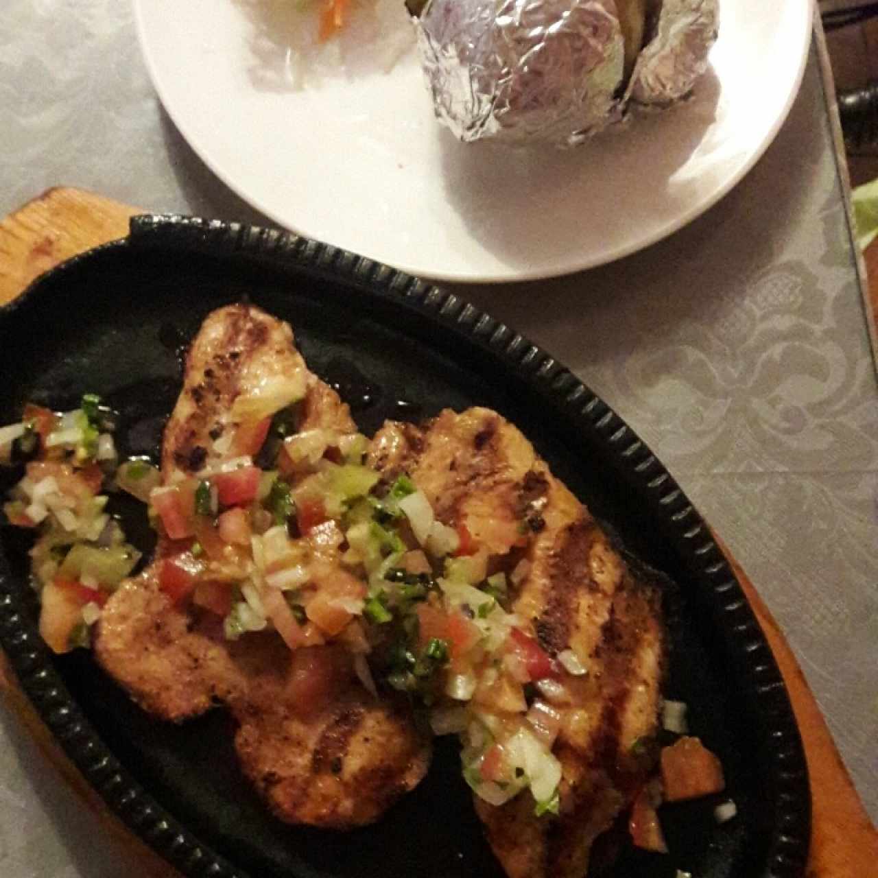 Pollo marinado