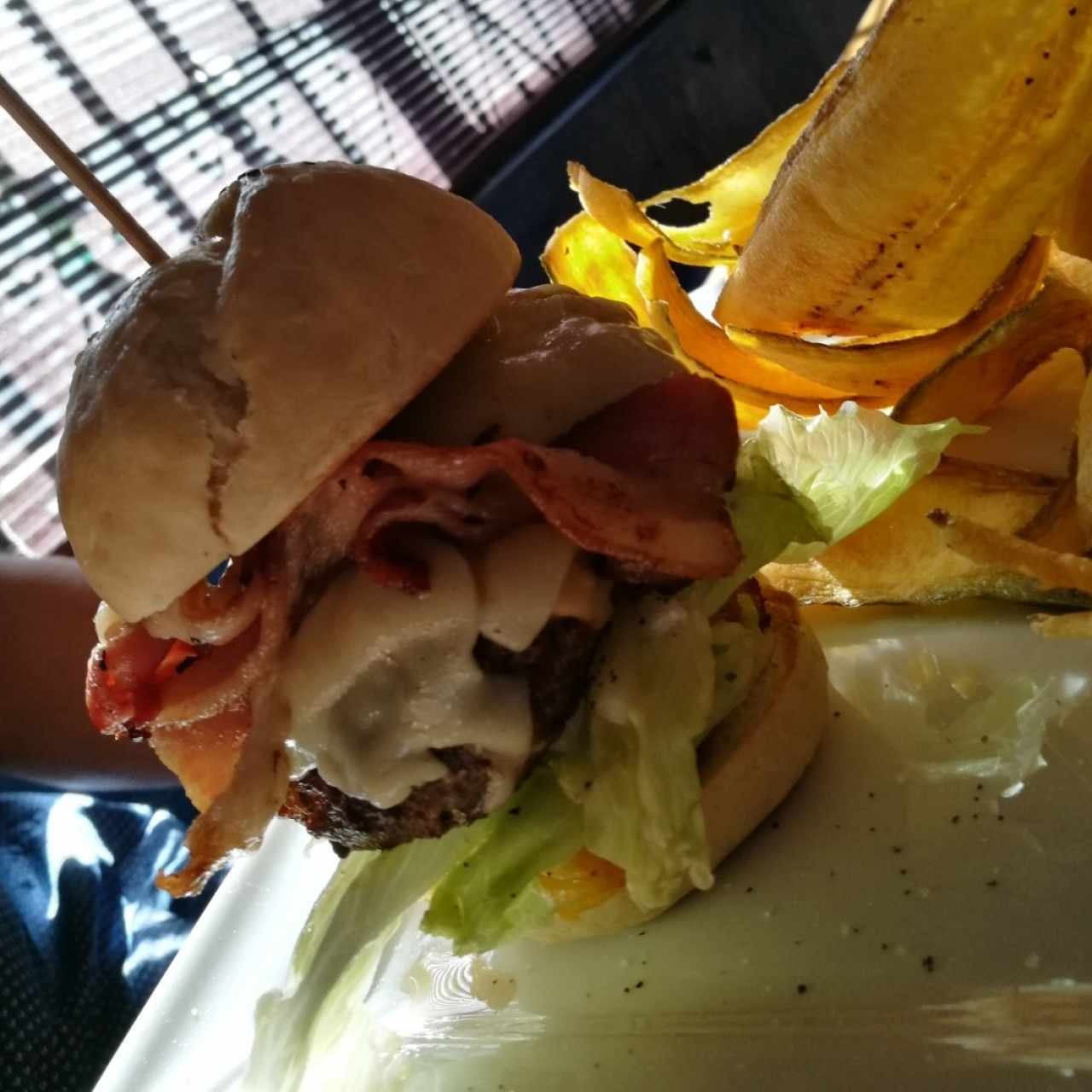 Mare Burger