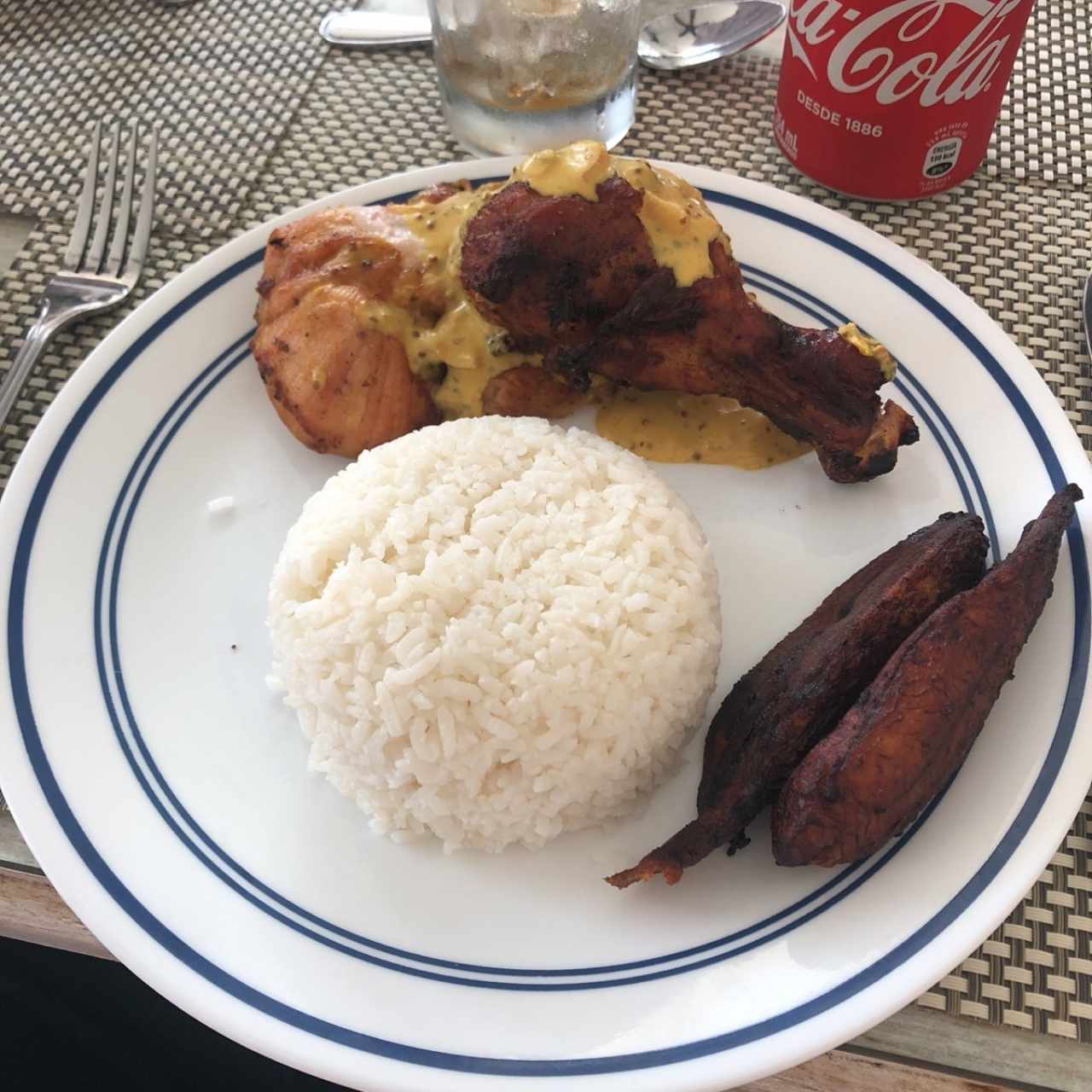 Pollo Escabeche, Arroz con Coco