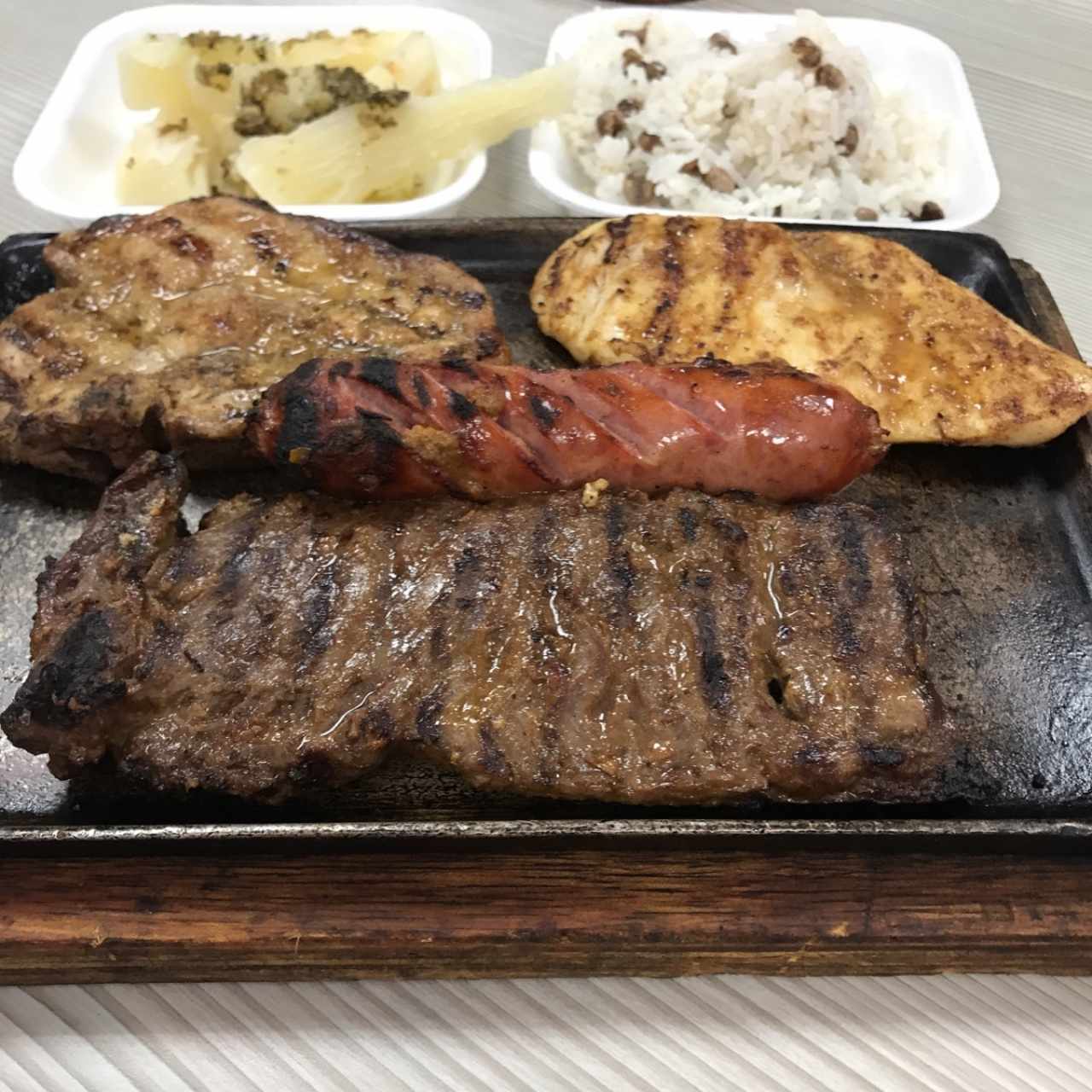 parrillada delux