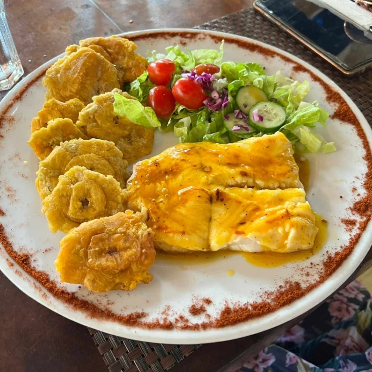 Filete de Pargo con Salsa de Maracuya