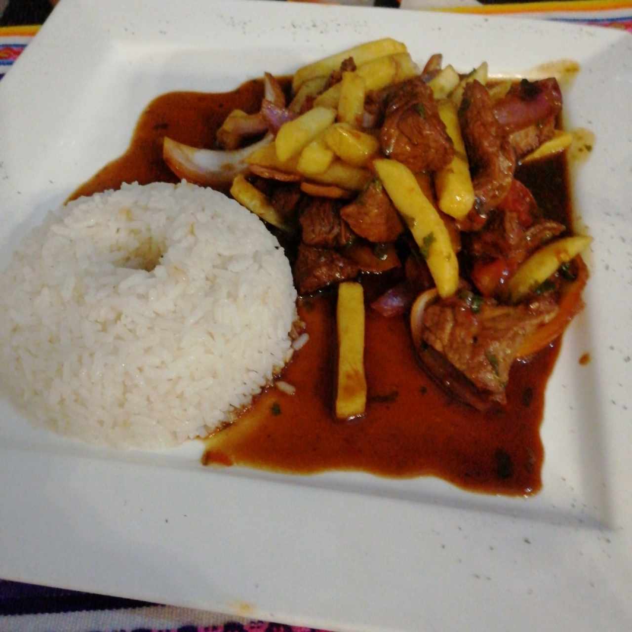 Lomo Saltado