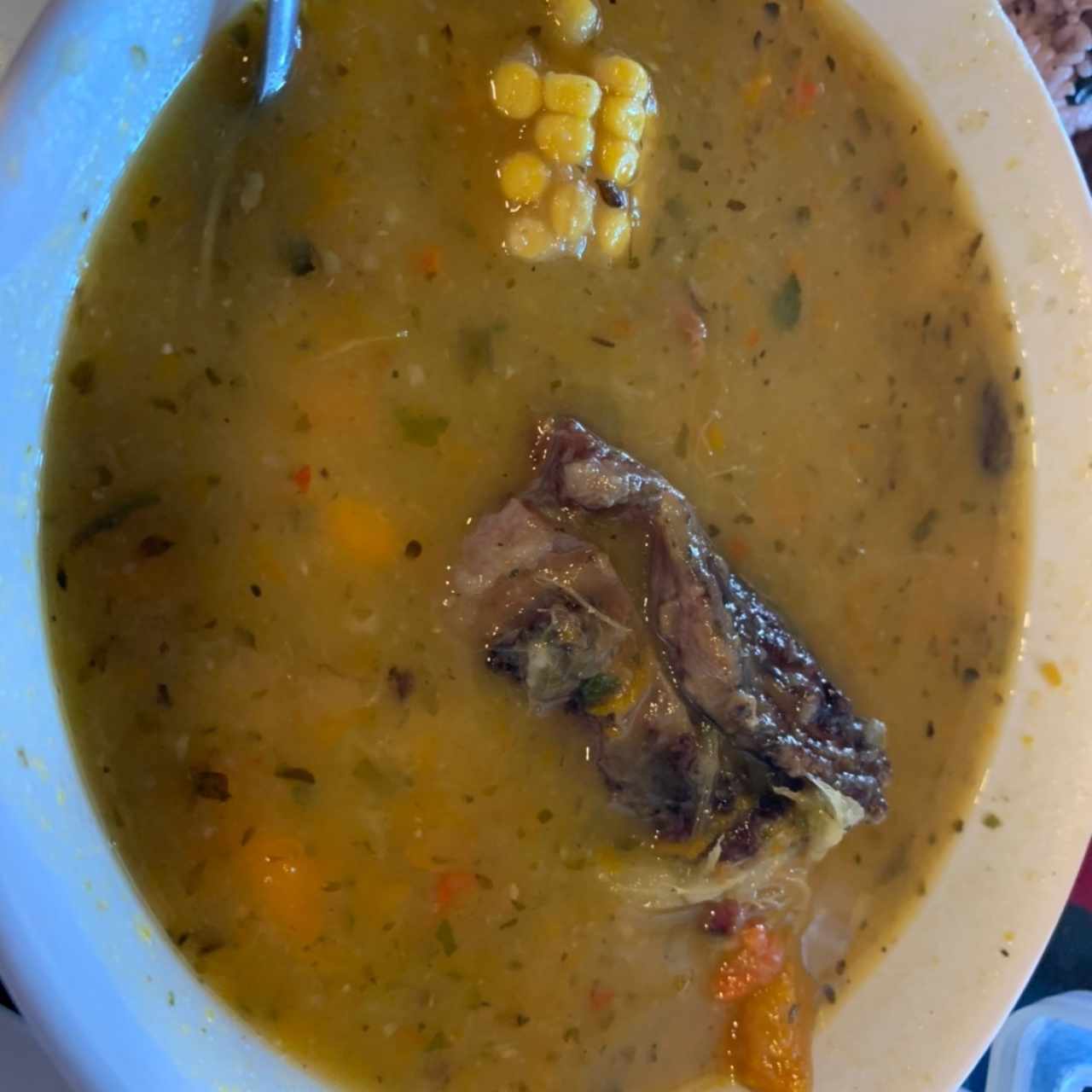 Sopa de Costillas Ahumadas