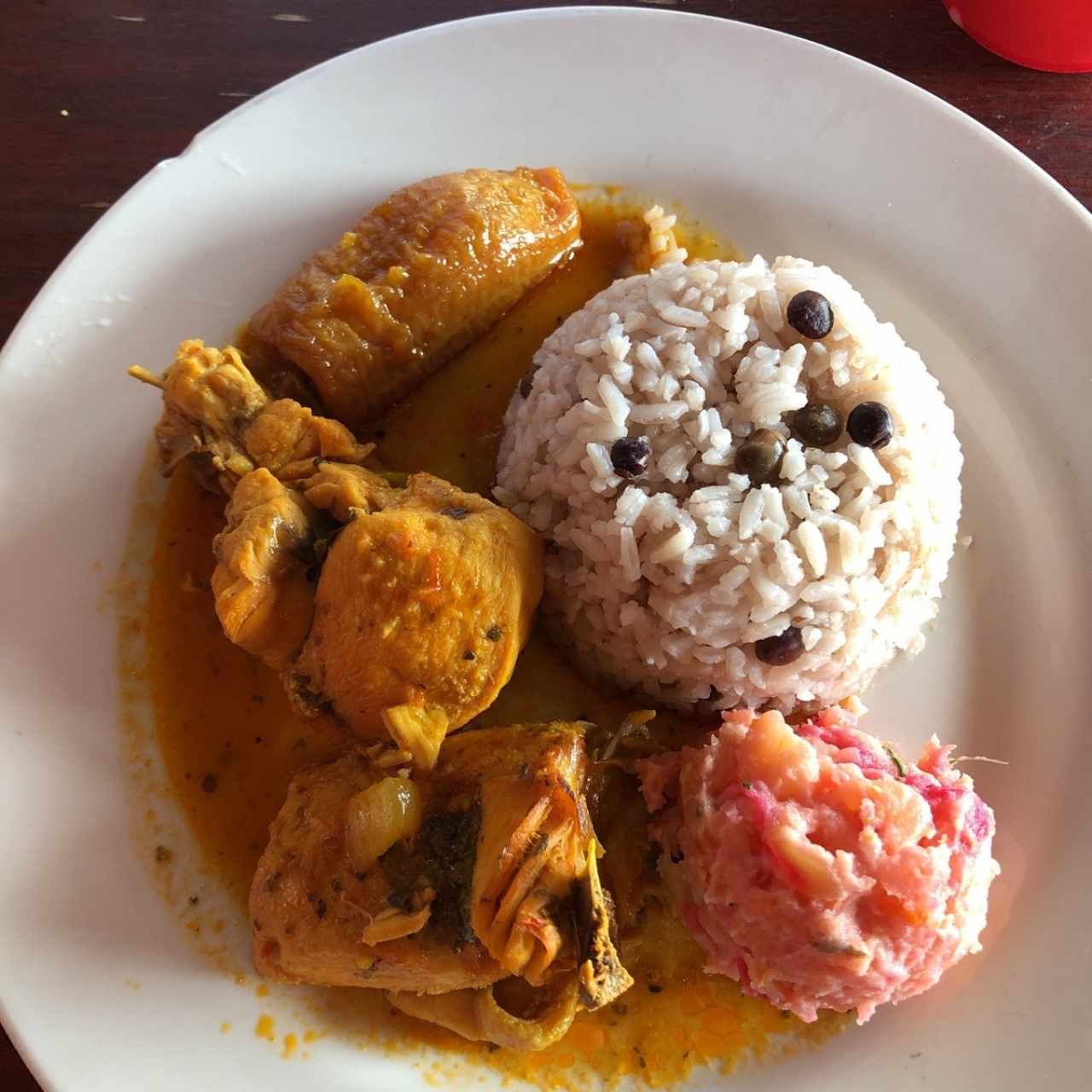 Pollo guizado