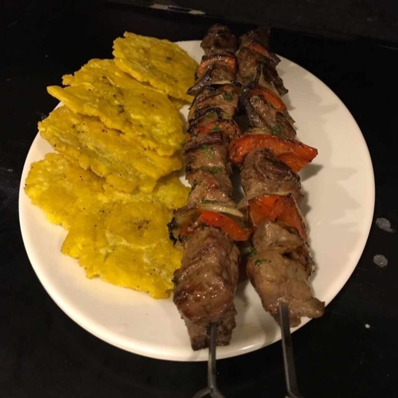 Brochetas de filete de res