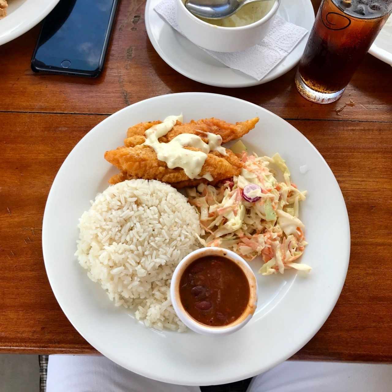 Corvina con Arroz Blanco & Frijoles