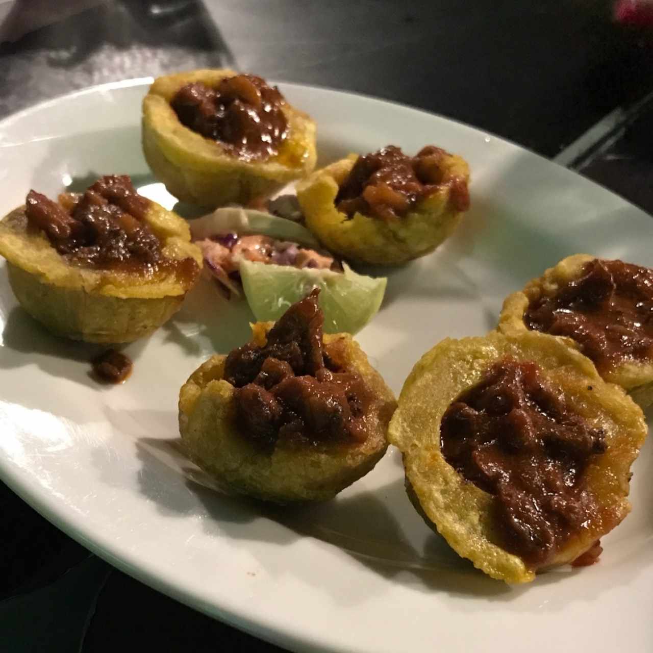 Patacones rellenos de Mariscos