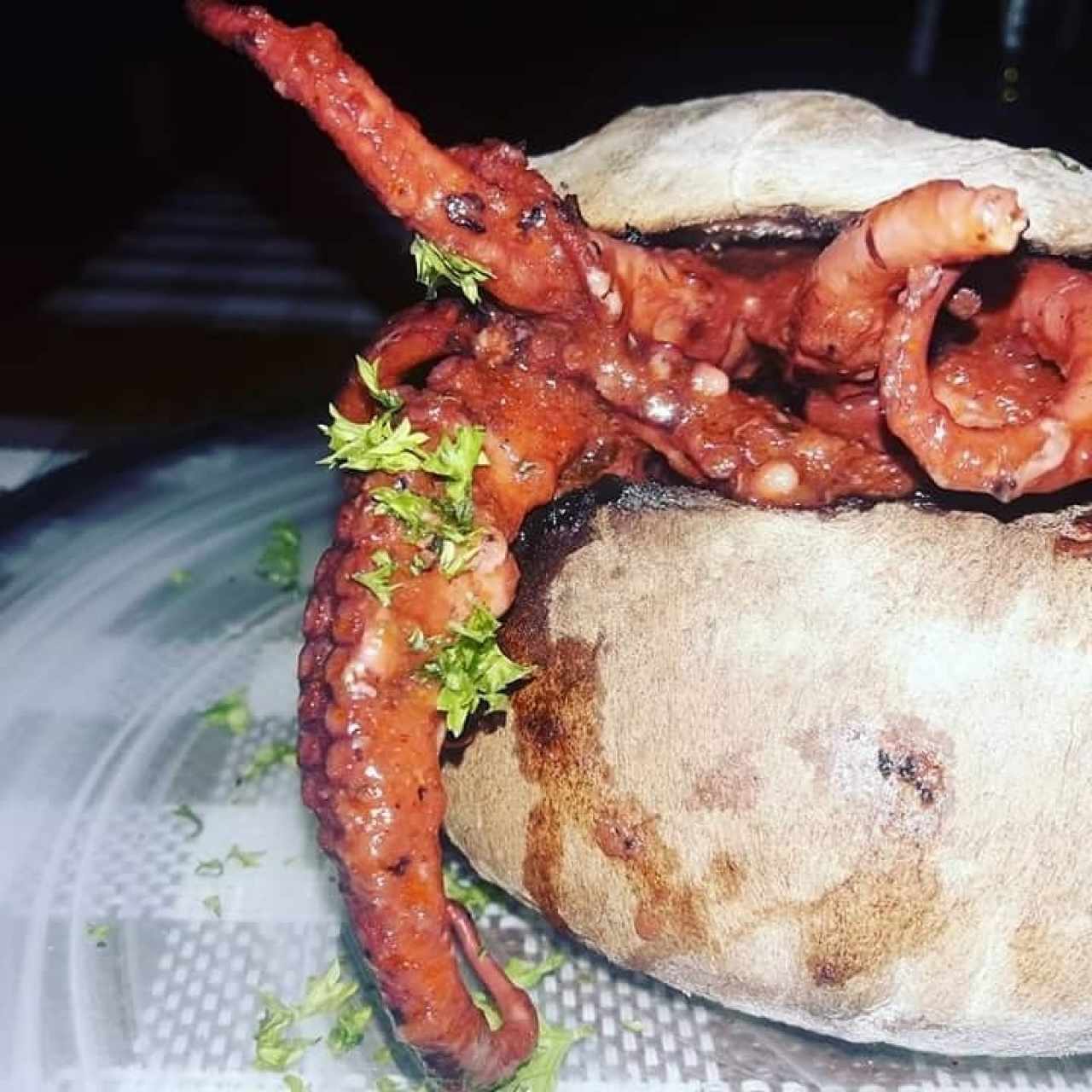 Pulpo Escondido