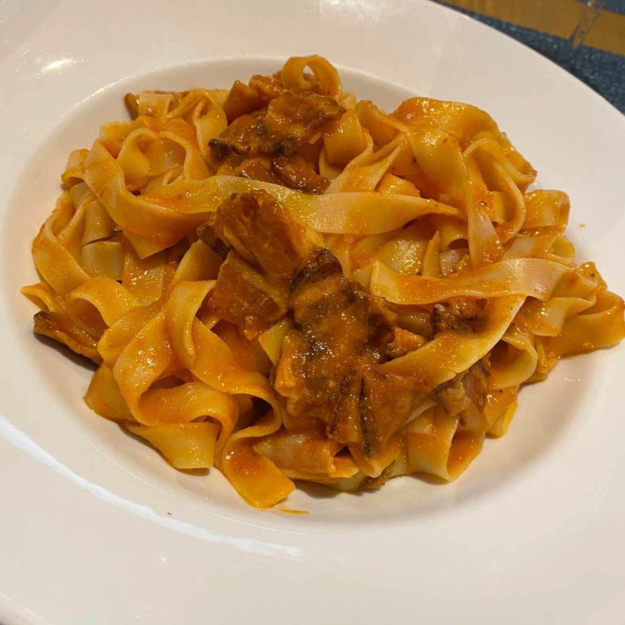 Fettucini Amatriciana 