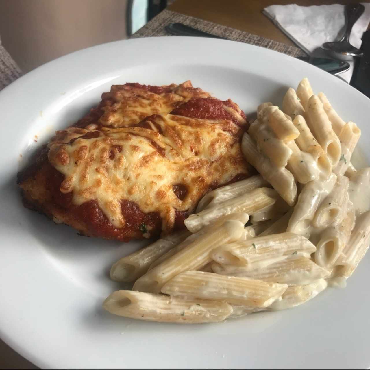 pollo a la parmesana pasta pene