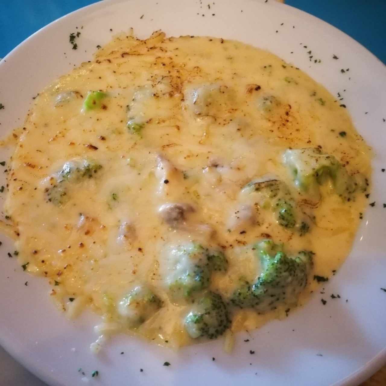 Brocoli vratinado con hongos