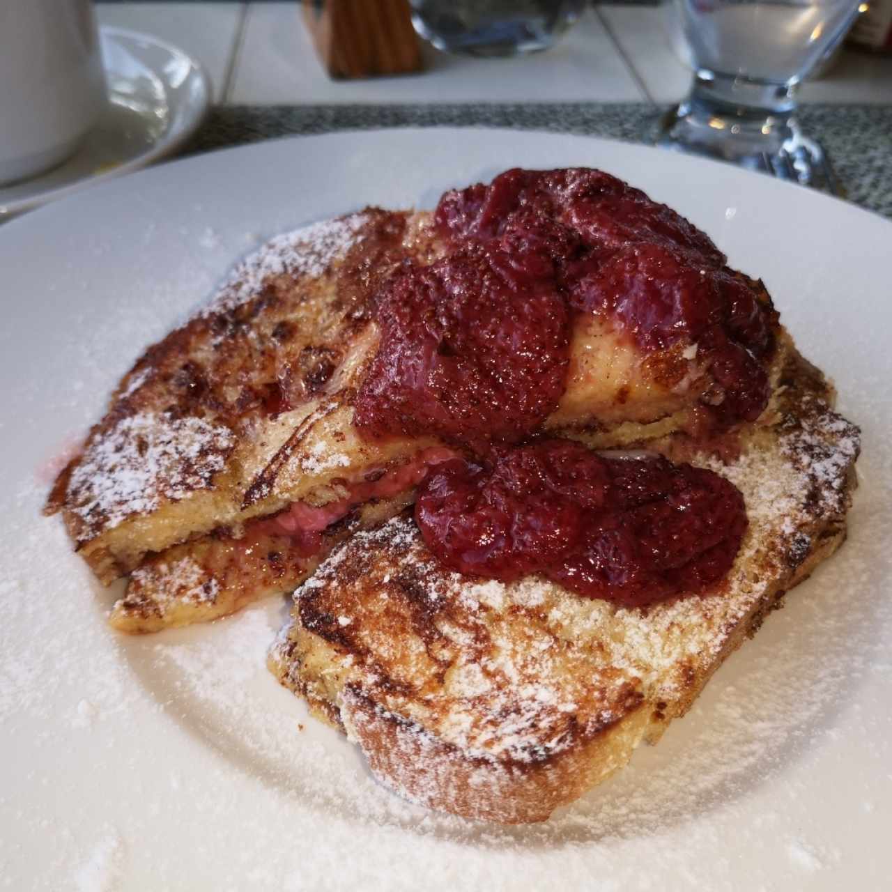 Tostadas francesa con fresas