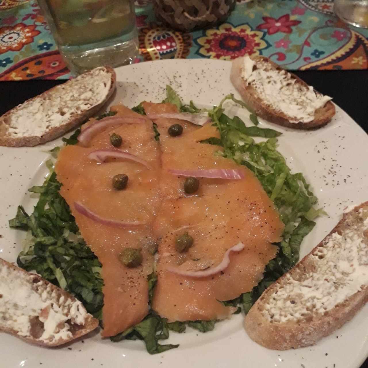 Carpaccio de salmón