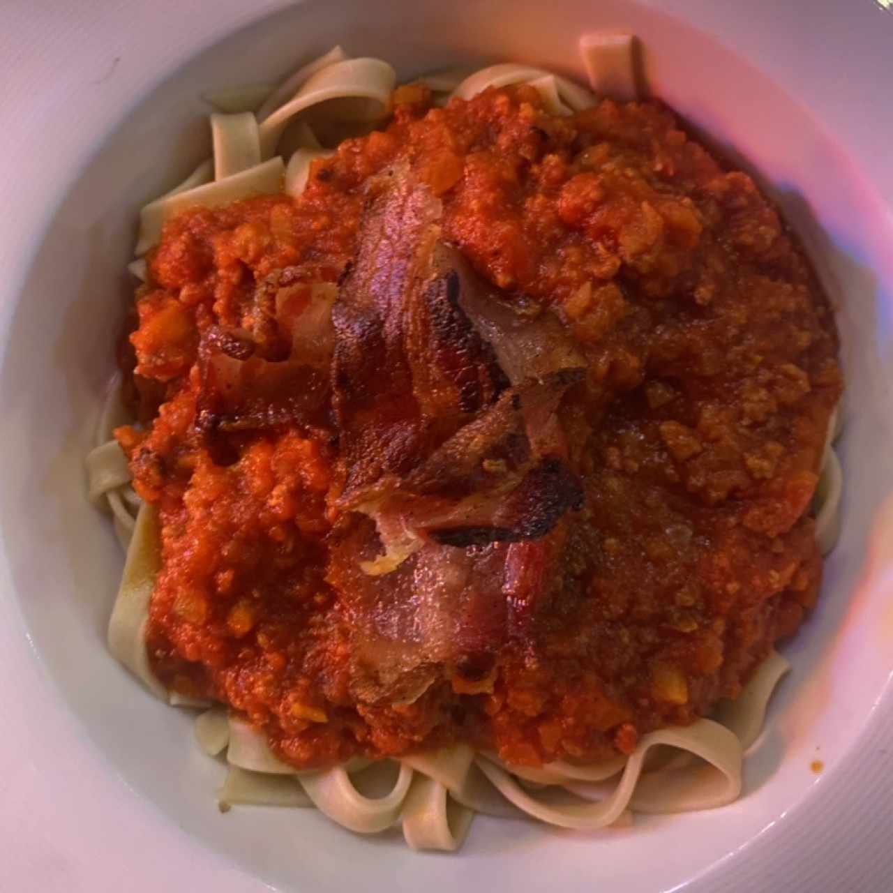 Pasta a la bolognesa