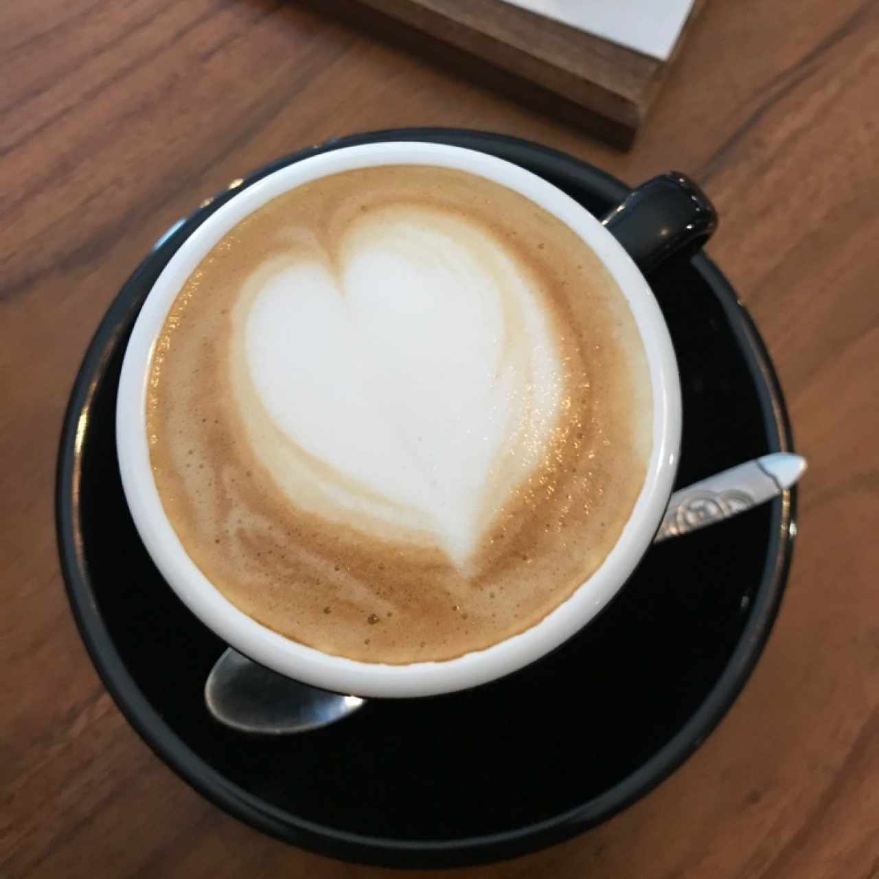 capuccino con leche de almendras