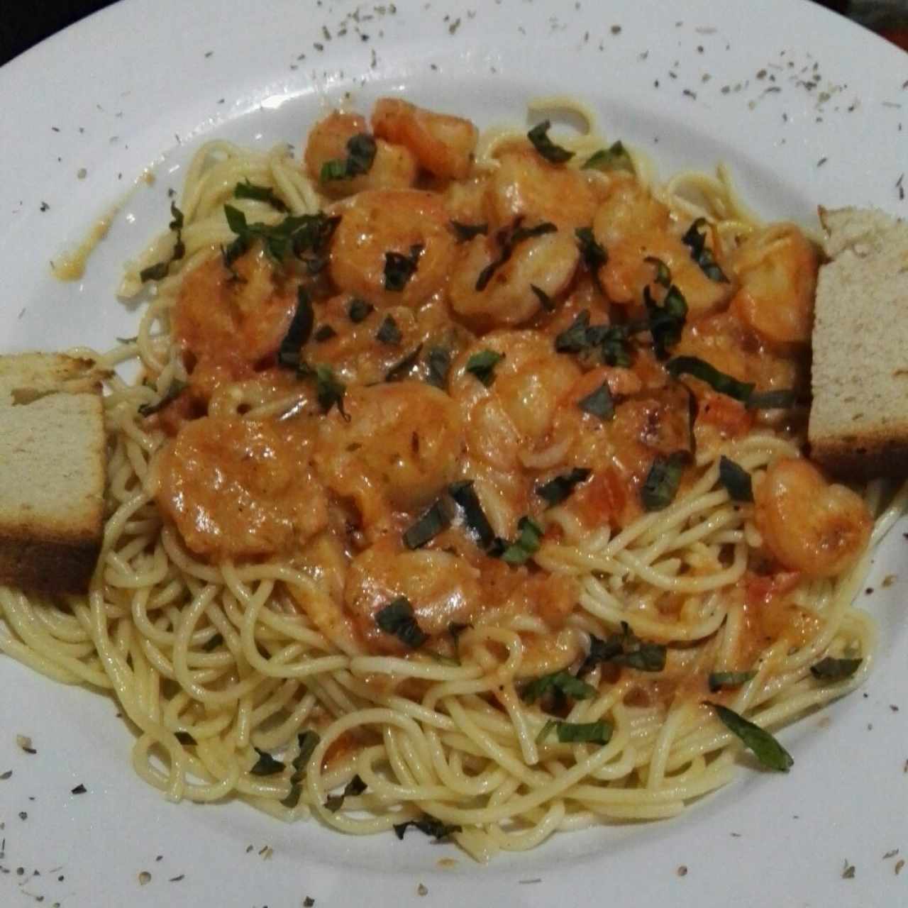 pasta de camarones salsa rosada