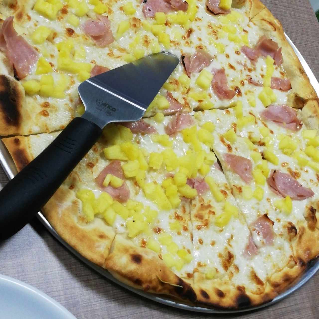 Pizza Hawaiana