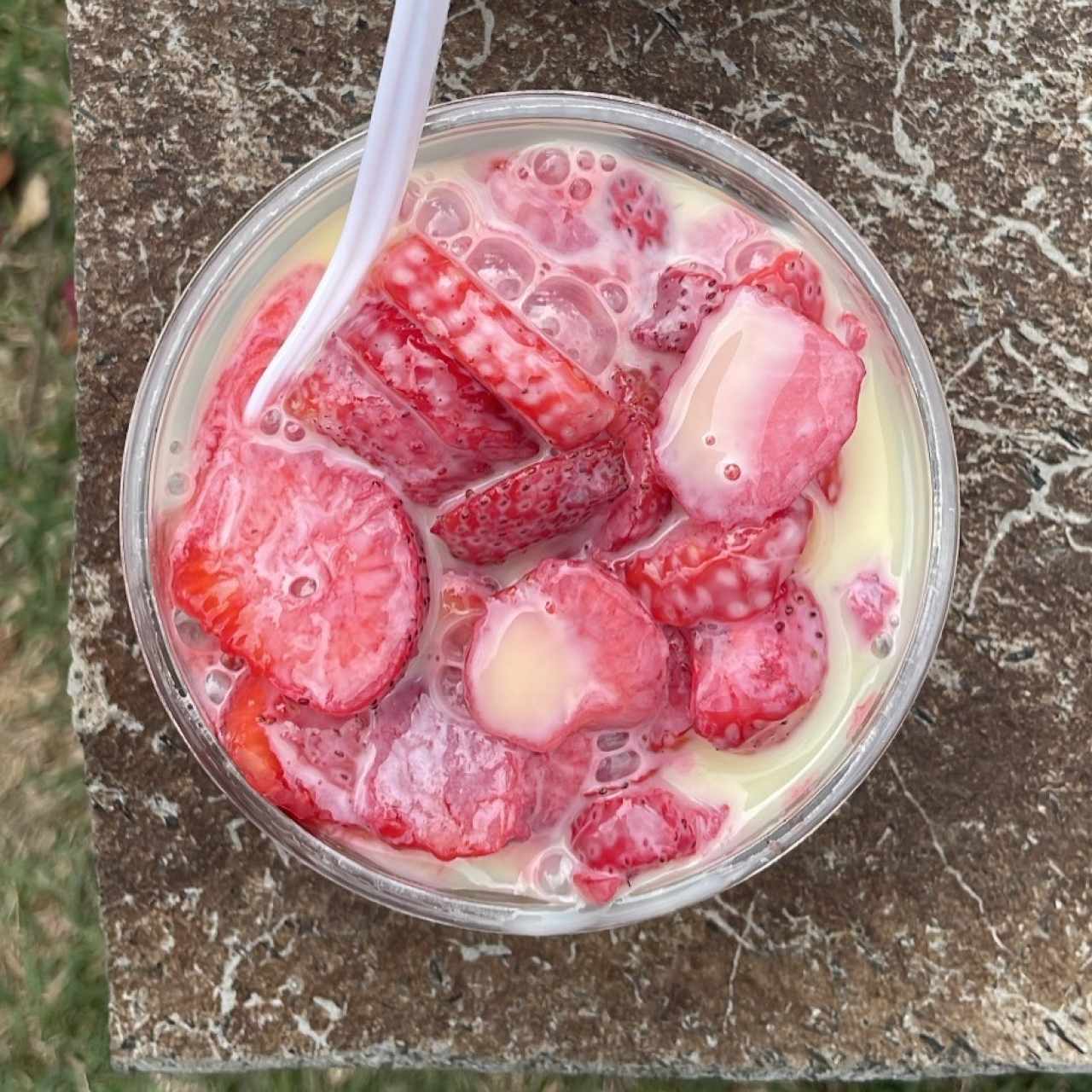 Fresas con leche condensada