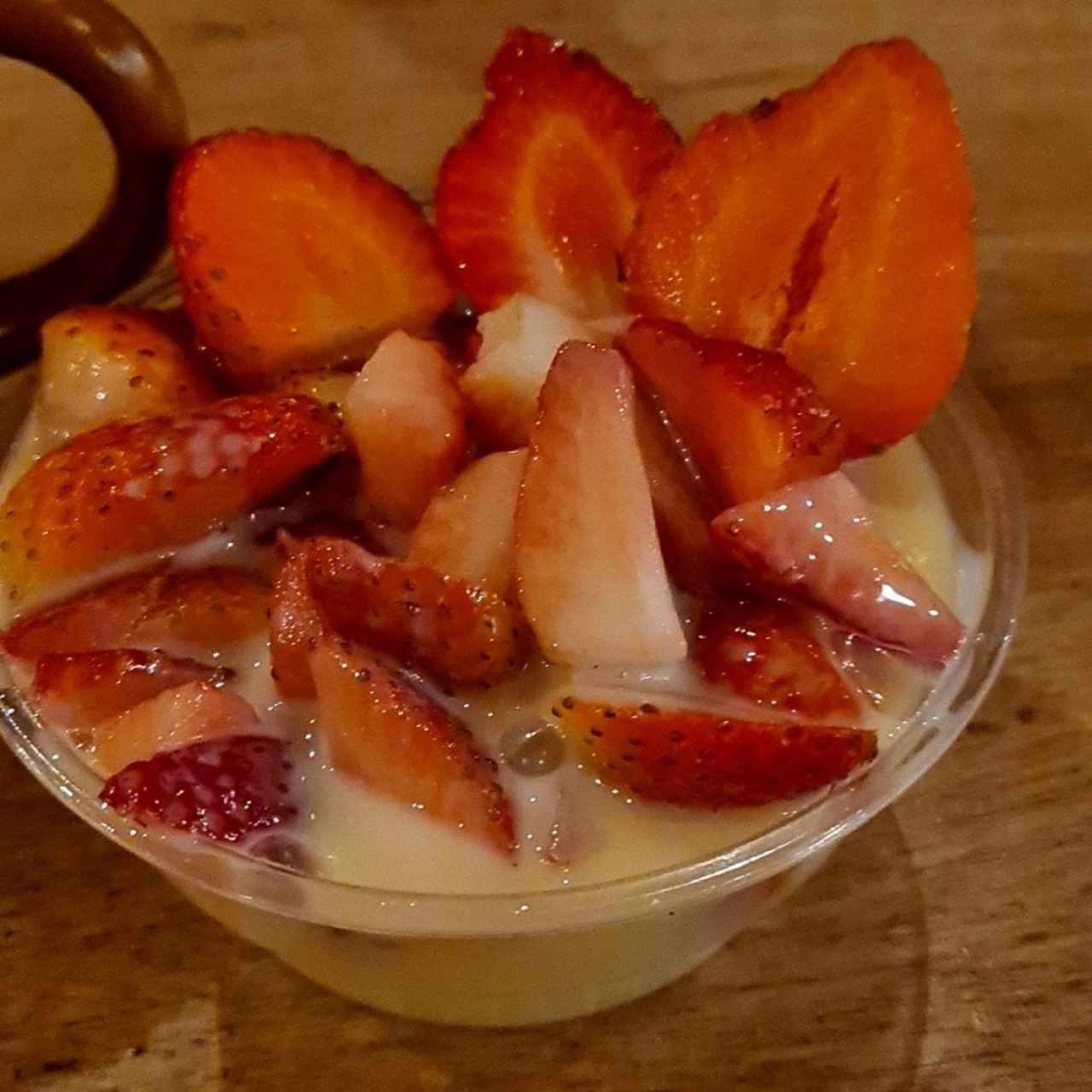 fresas con leche condensada