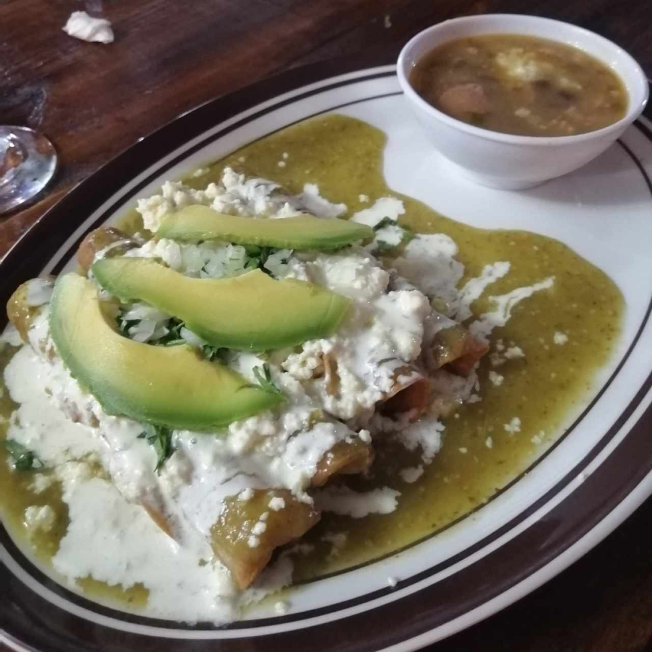 Enchiladas Verdes de Pollo